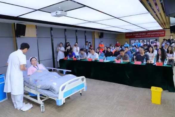 锡通社区成立养老机构工会联合会